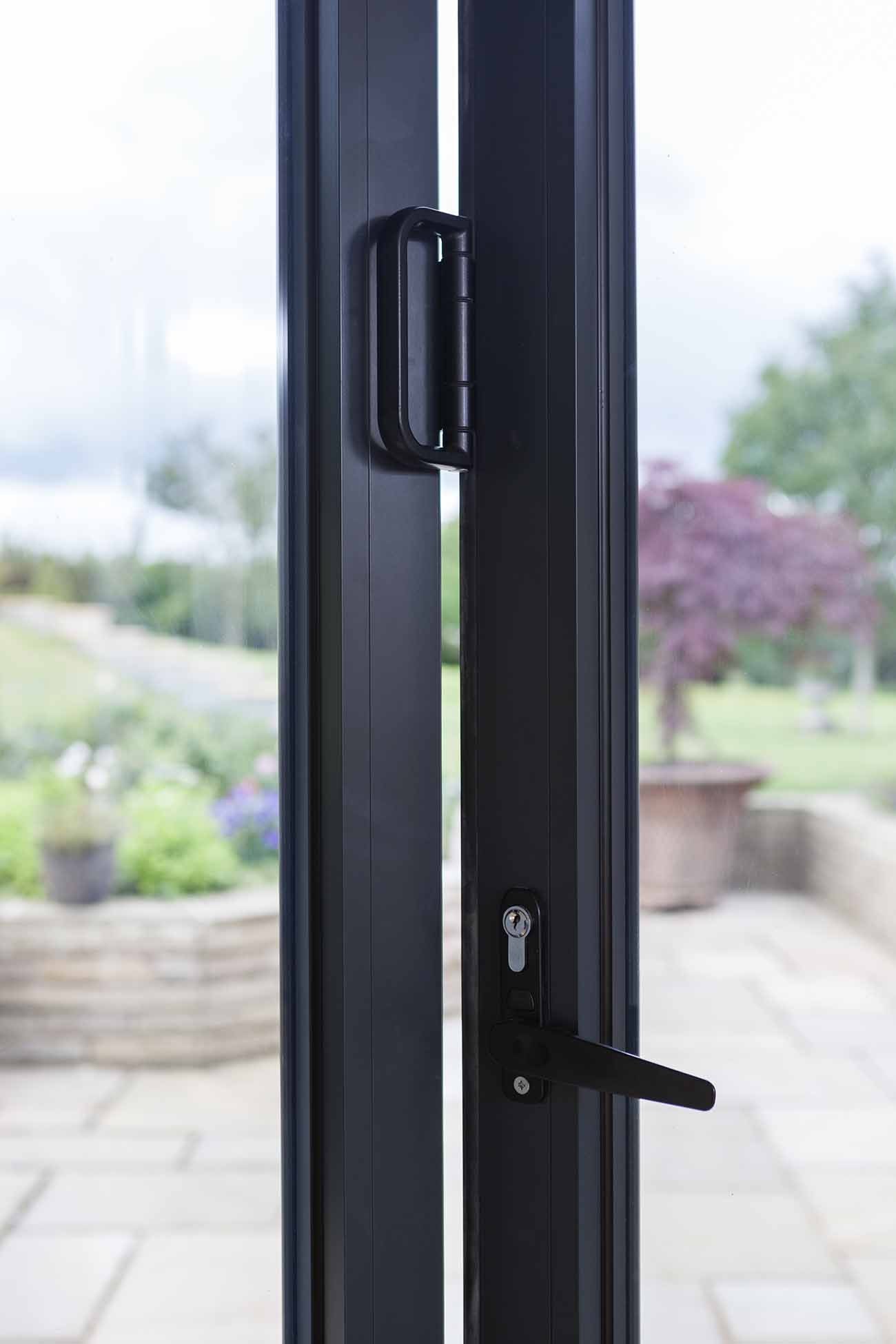 D & Flat Handles