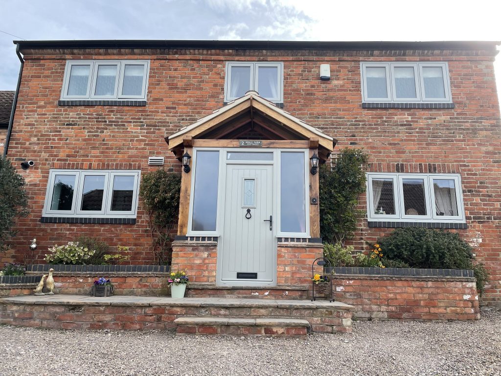 residence 9 windows