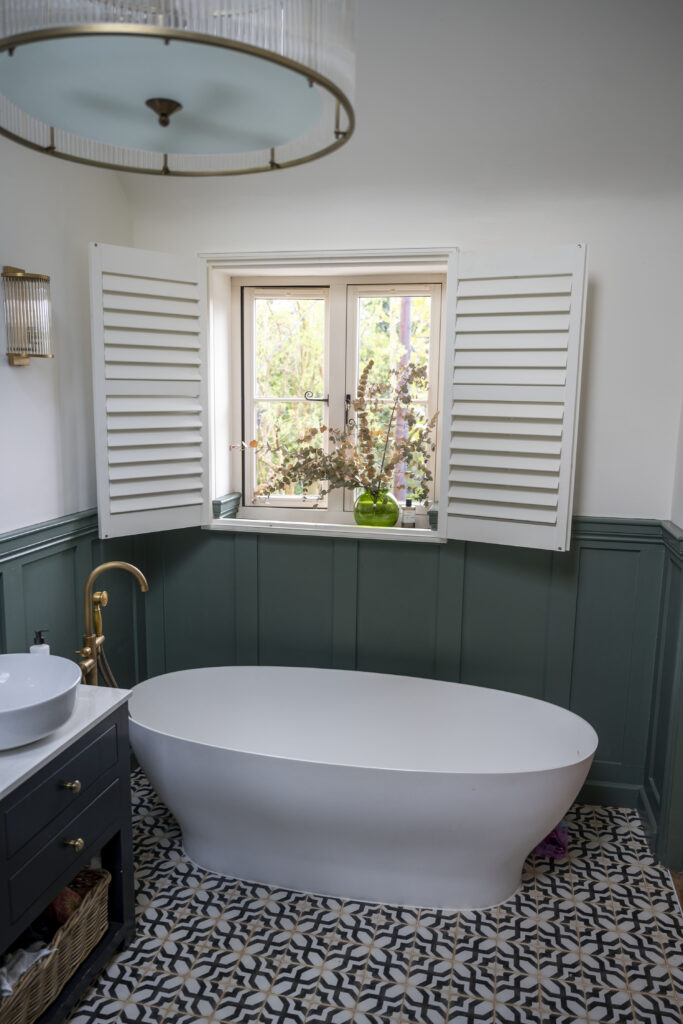 Bathroom with Residence 7 windows with monkey tail handles